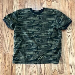 Old Navy Black and Green Tee